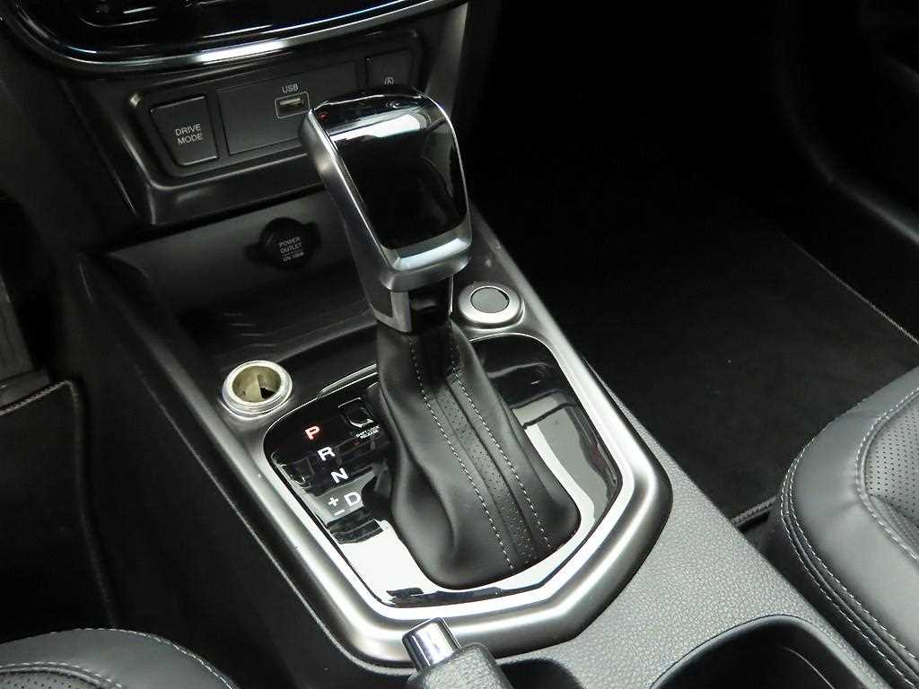 Ssangyong Tivoli - Vista 11