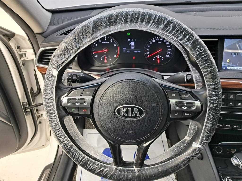 KIA K7 - Vista 7