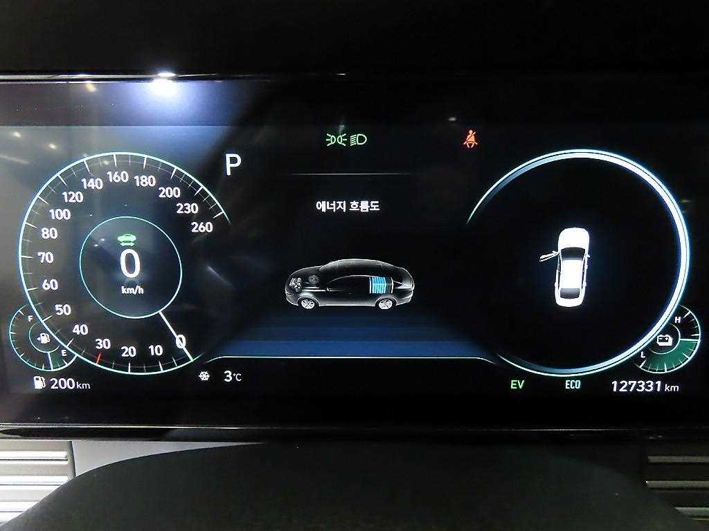 HYUNDAI Grandeur - Vista 9