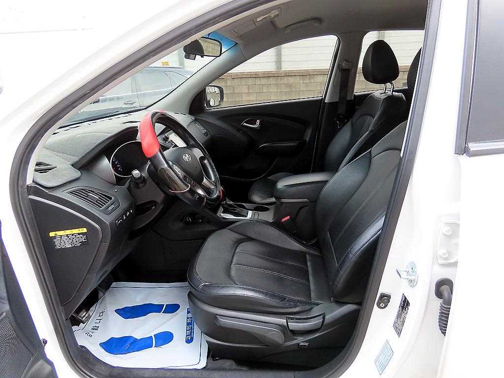 HYUNDAI Tucson - Vista 5