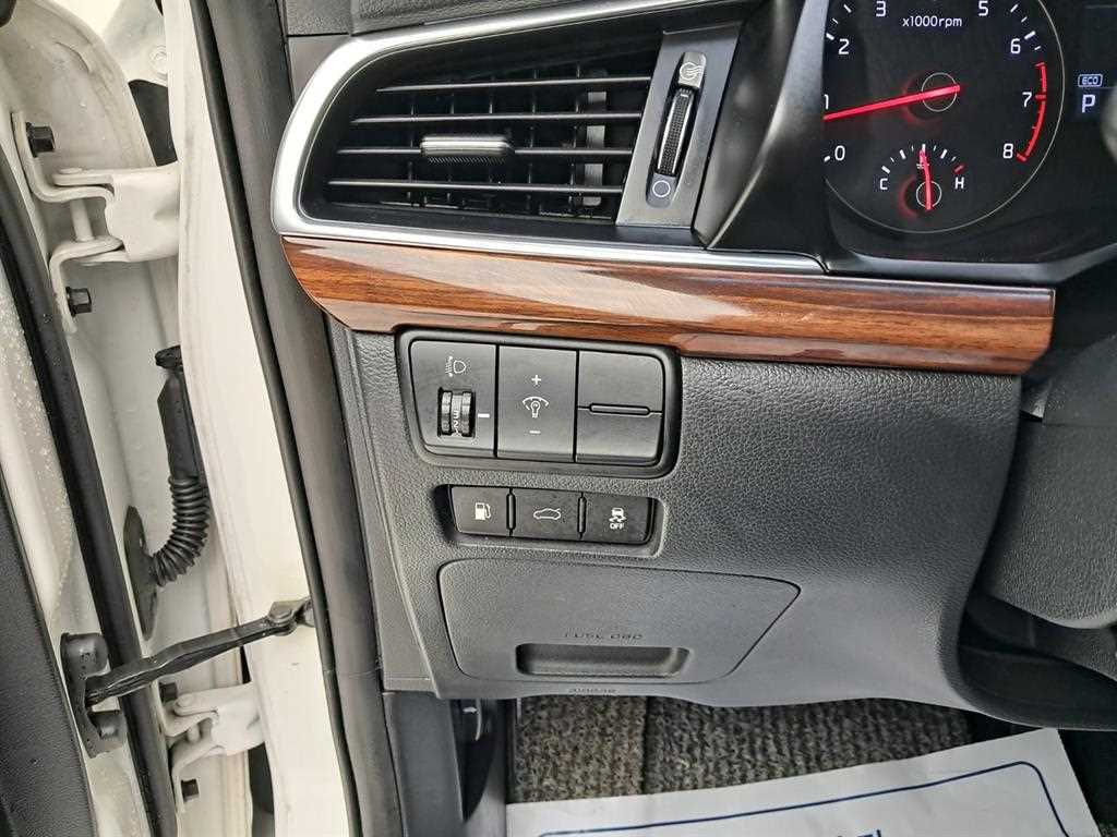 KIA K7 2017 Blanco - Importación desde Corea - HF Imports Iquique - Foto 13