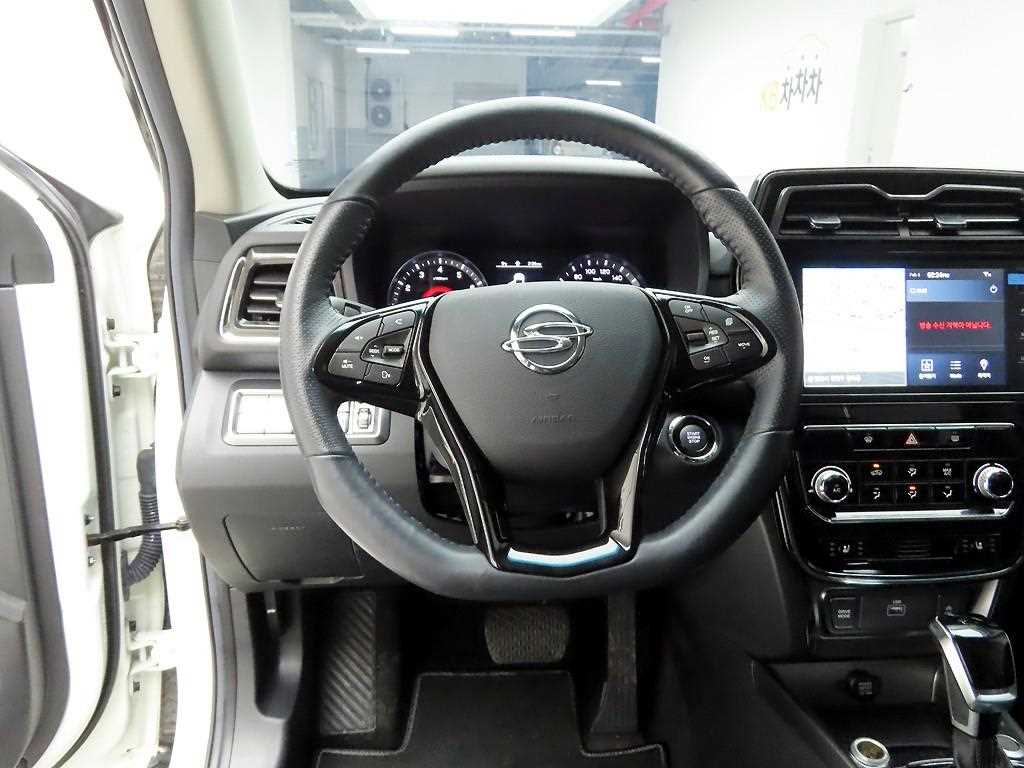 Ssangyong Tivoli - Vista 7