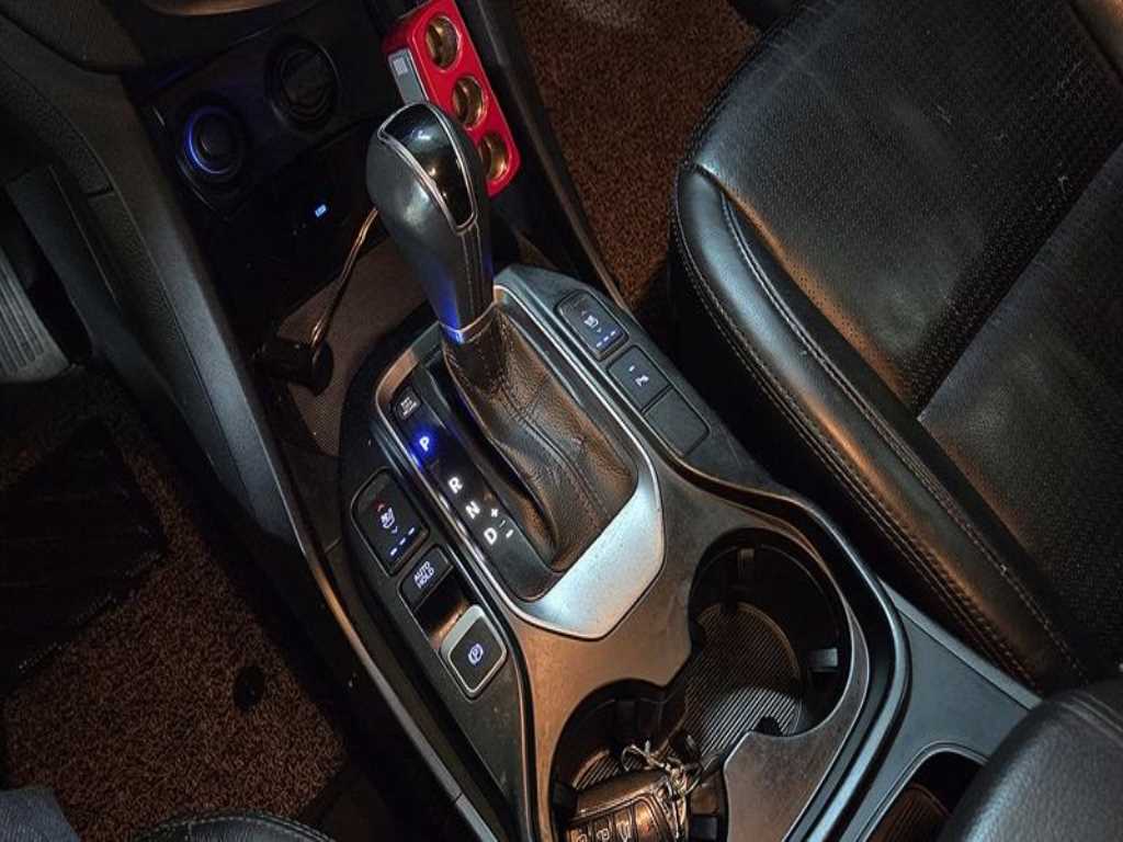 HYUNDAI Santa Fe 2013 Blanco - Importación desde Corea - HF Imports Iquique - Foto 15