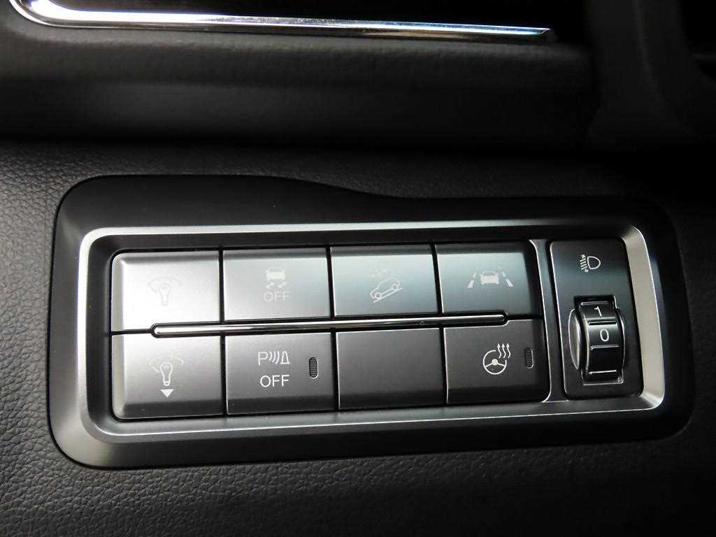 Ssangyong Tivoli - Vista 12