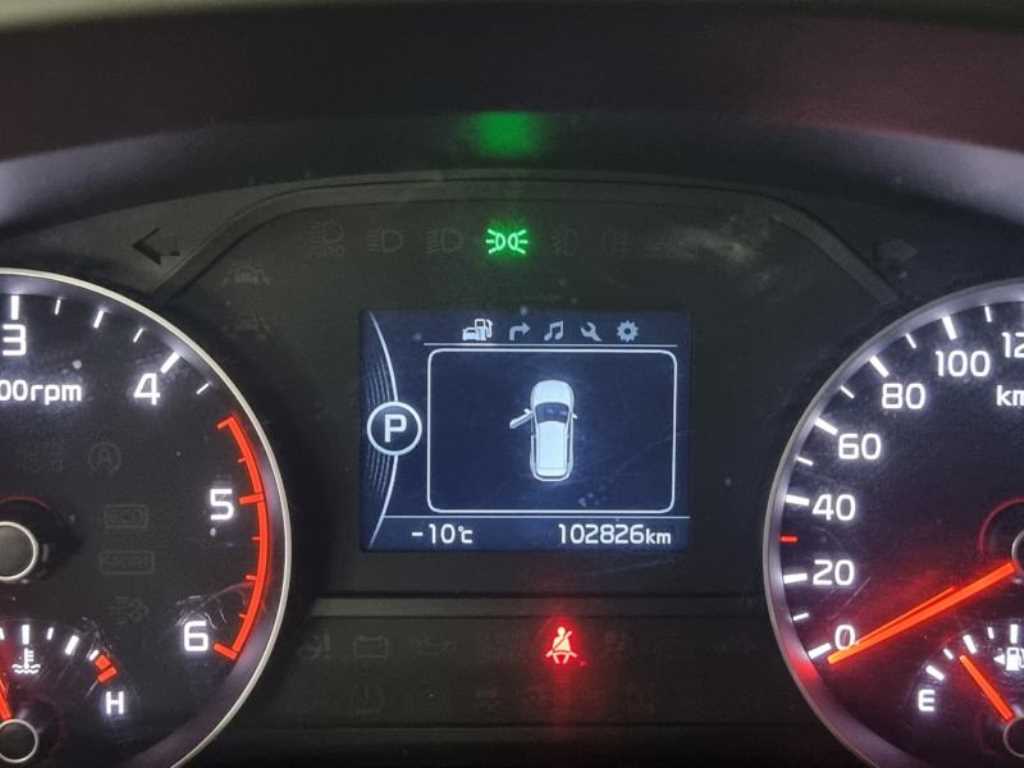 KIA Sportage - Vista 6