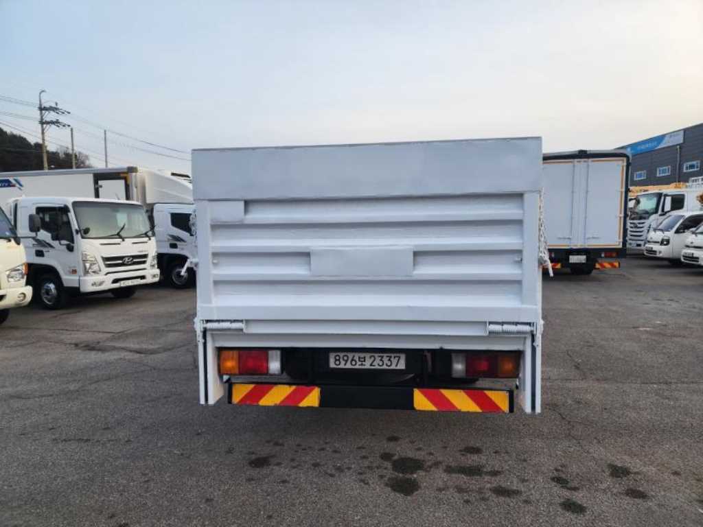 medium and large cargo Cargo - Vista 8