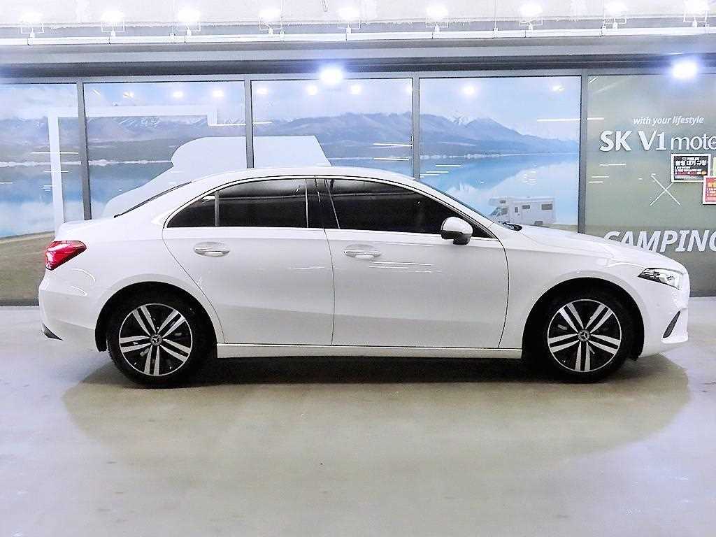 Mercedes Benz A Class - Vista 4