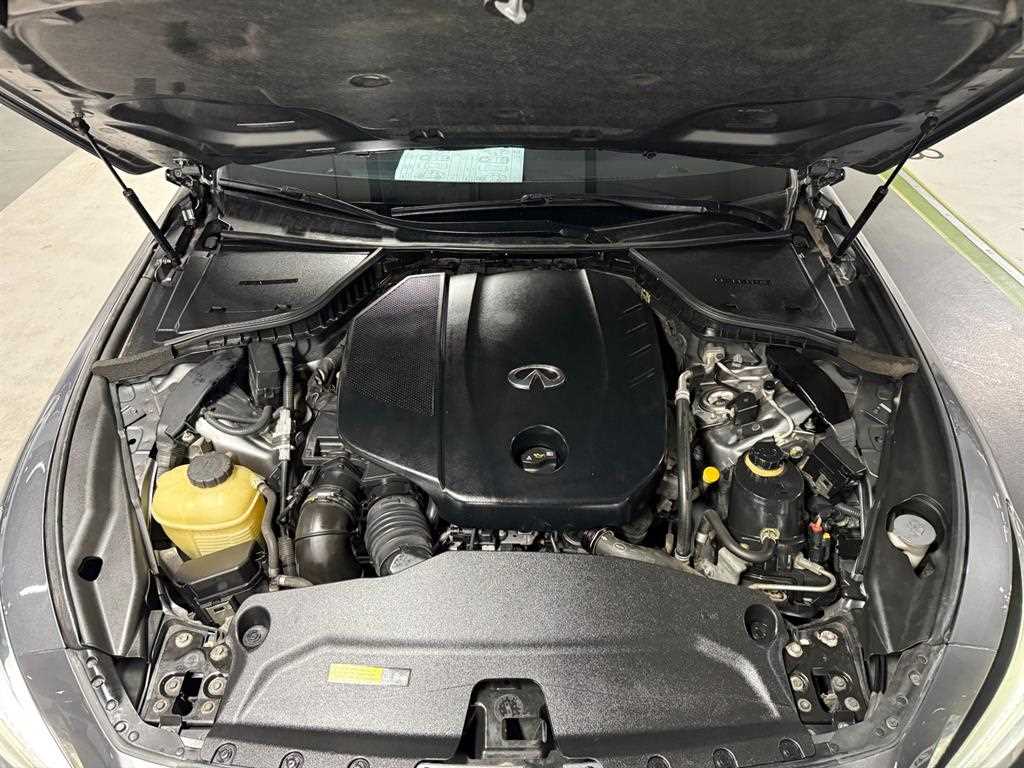 Infiniti Q - Vista 7