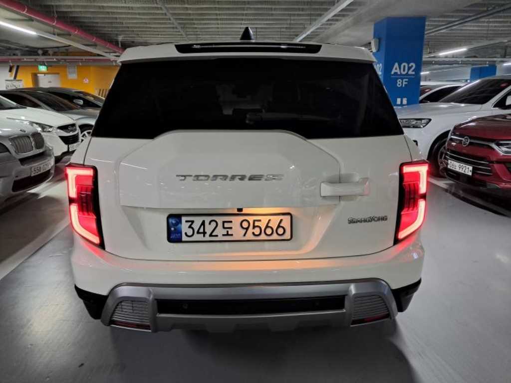 Ssangyong Torres - Vista 4