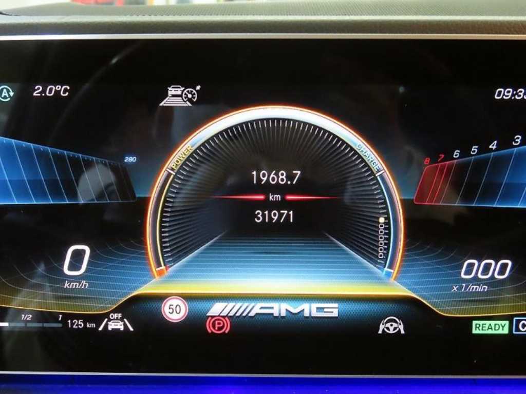 Mercedes Benz GLE Class - Vista 9