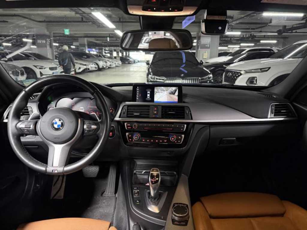 BMW 3 series - Vista 8