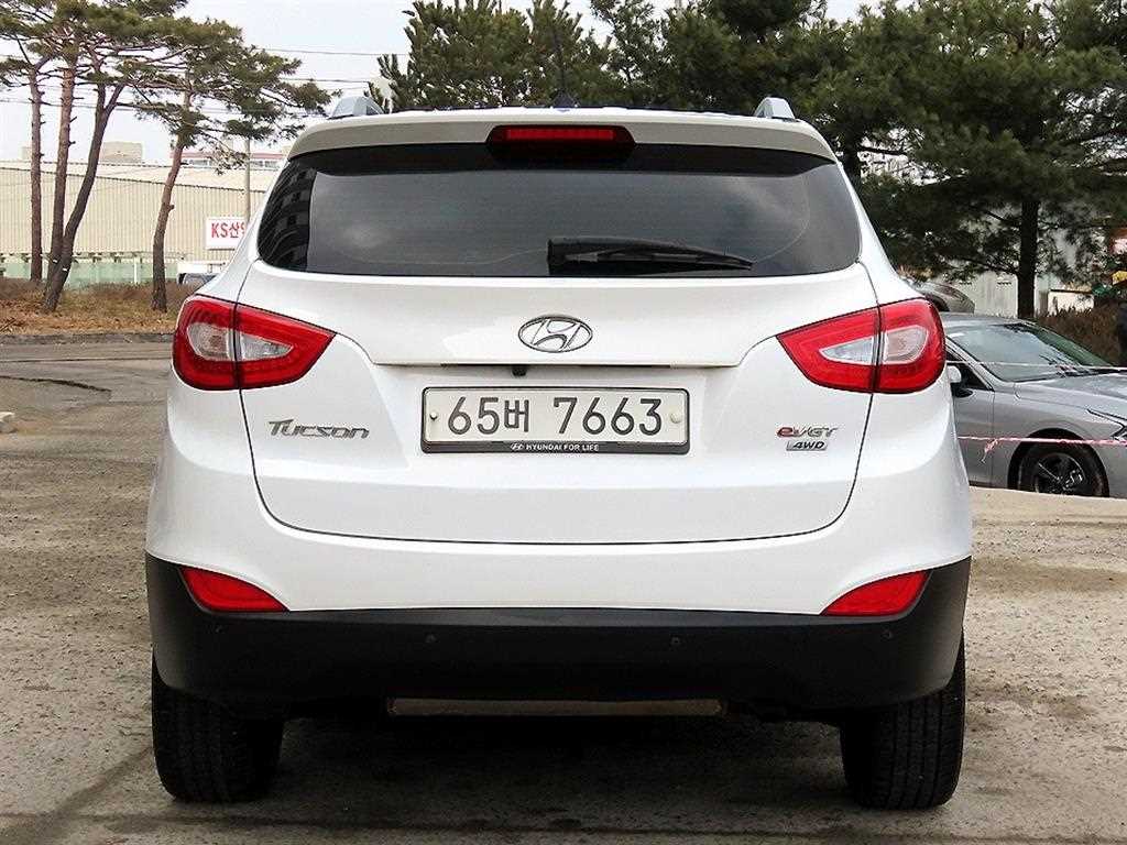 HYUNDAI Tucson - Vista 4