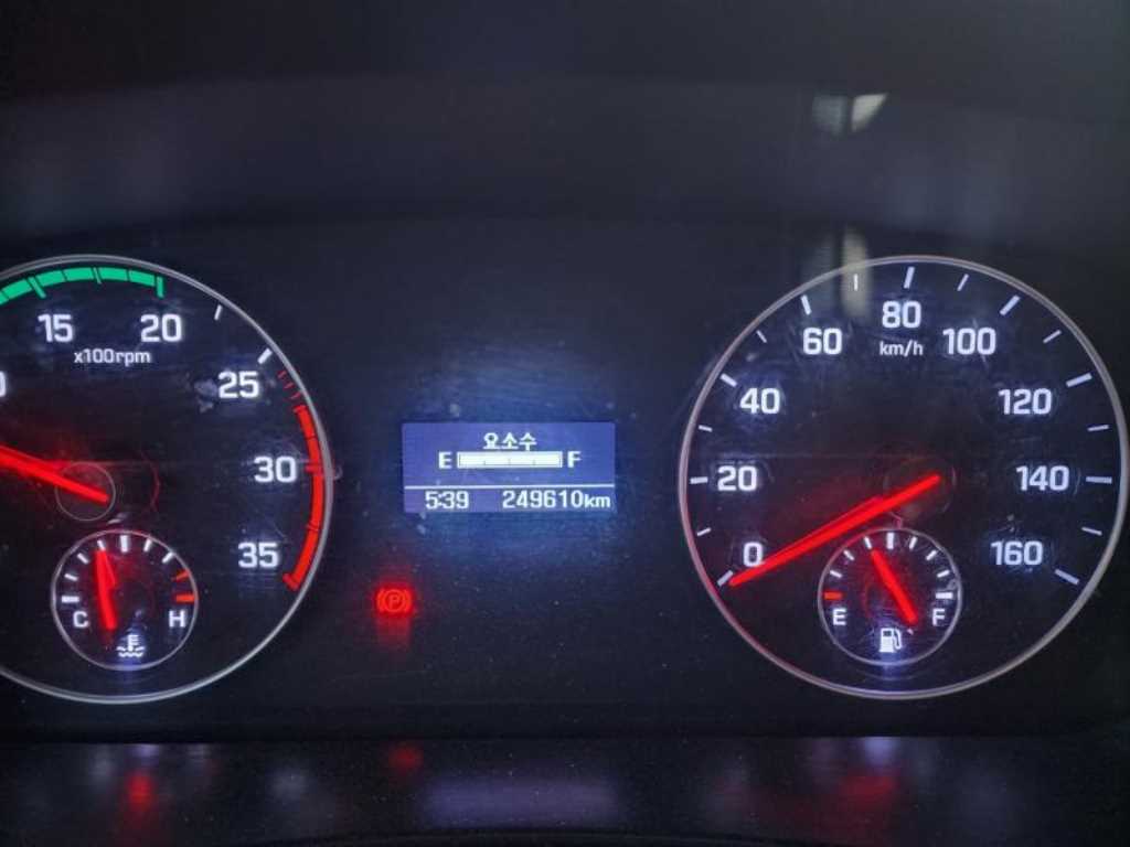 medium and large cargo Cargo 2020 Blanco - Importación desde Corea - HF Imports Iquique - Foto 20