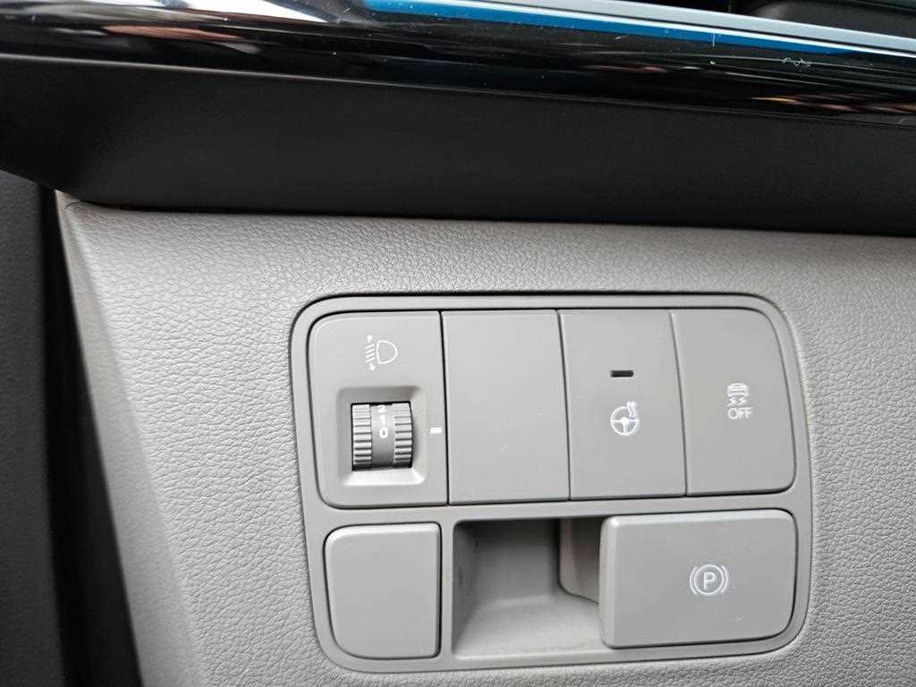 HYUNDAI Staria 2023 Blanco - Importación desde Corea - HF Imports Iquique - Foto 13