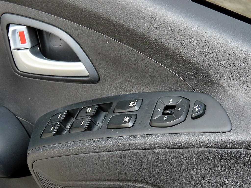 HYUNDAI Tucson - Vista 11