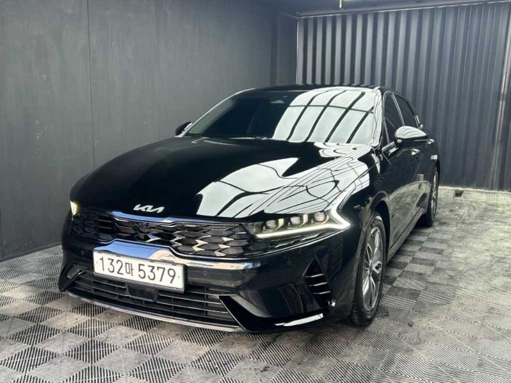 KIA K5 2023 Negro - Importación desde Corea - HF Imports Iquique - Foto 1