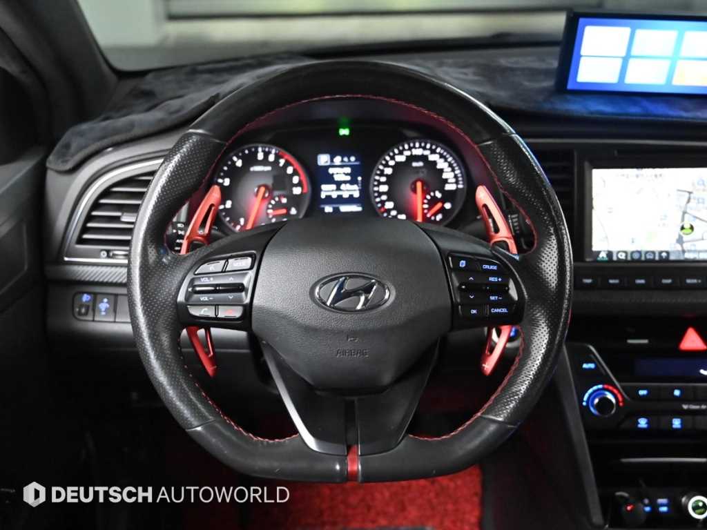 HYUNDAI Avante 2018 - Importación desde Corea - HF Imports Iquique - Foto 13