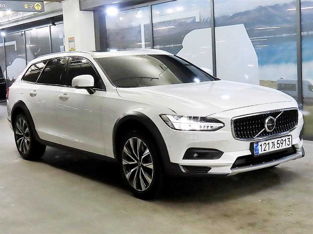 Volvo V90