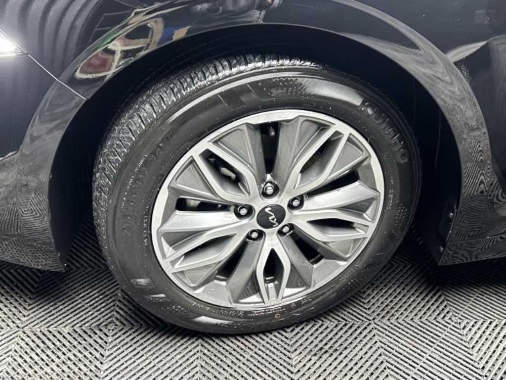 KIA K5 2023 Negro - Importación desde Corea - HF Imports Iquique - Foto 16