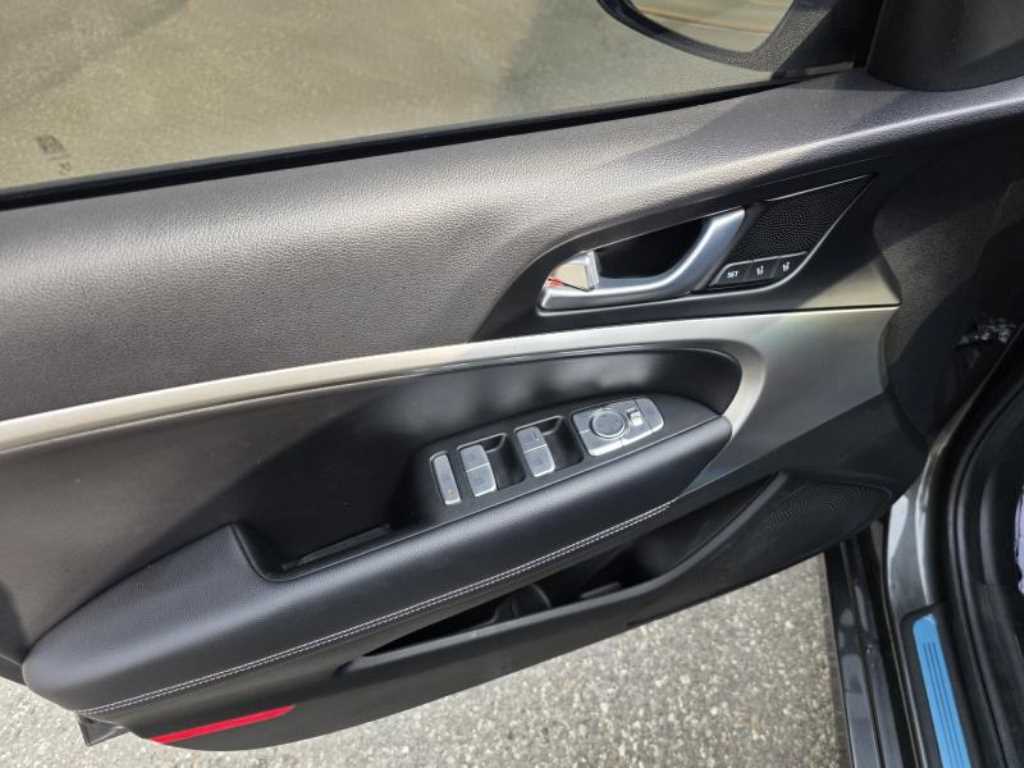 Genesis G70 2024 Gris - Importación desde Corea - HF Imports Iquique - Foto 13