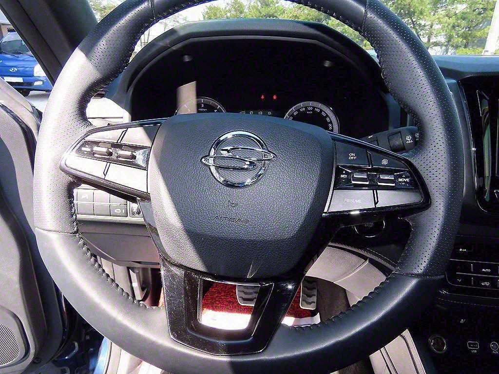 Ssangyong Rexton - Vista 8