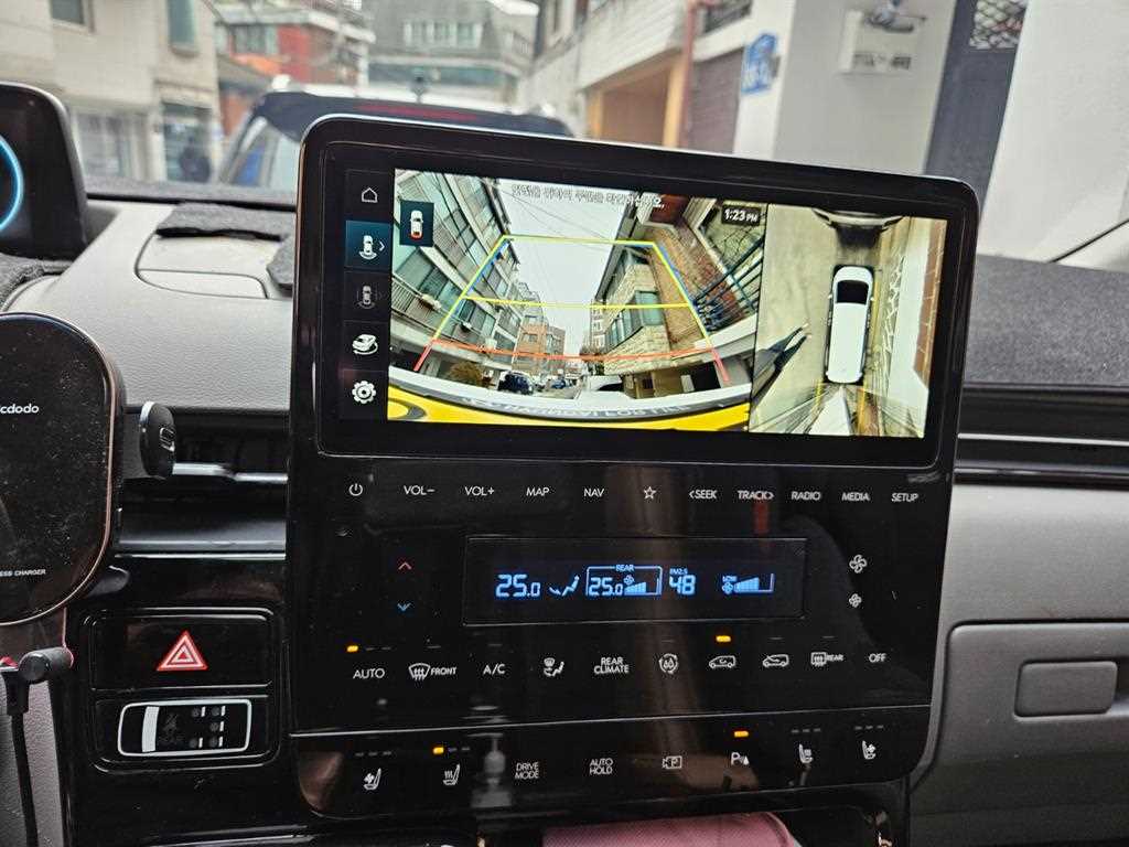 HYUNDAI Staria - Vista 10