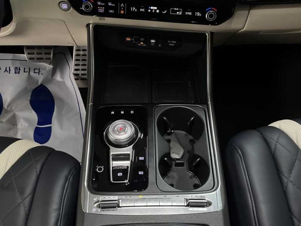 KIA Carnival 2024 Negro - Importación desde Corea - HF Imports Iquique - Foto 13