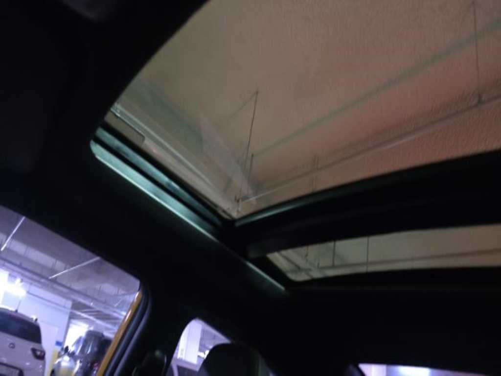 HYUNDAI Veloster - Vista 10