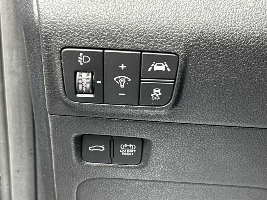 KIA K5 2023 Negro - Importación desde Corea - HF Imports Iquique - Foto 15