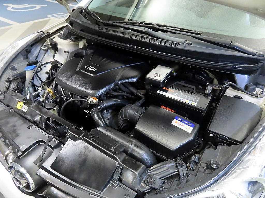 HYUNDAI Avante 2012 Blanco - Importación desde Corea - HF Imports Iquique - Foto 19