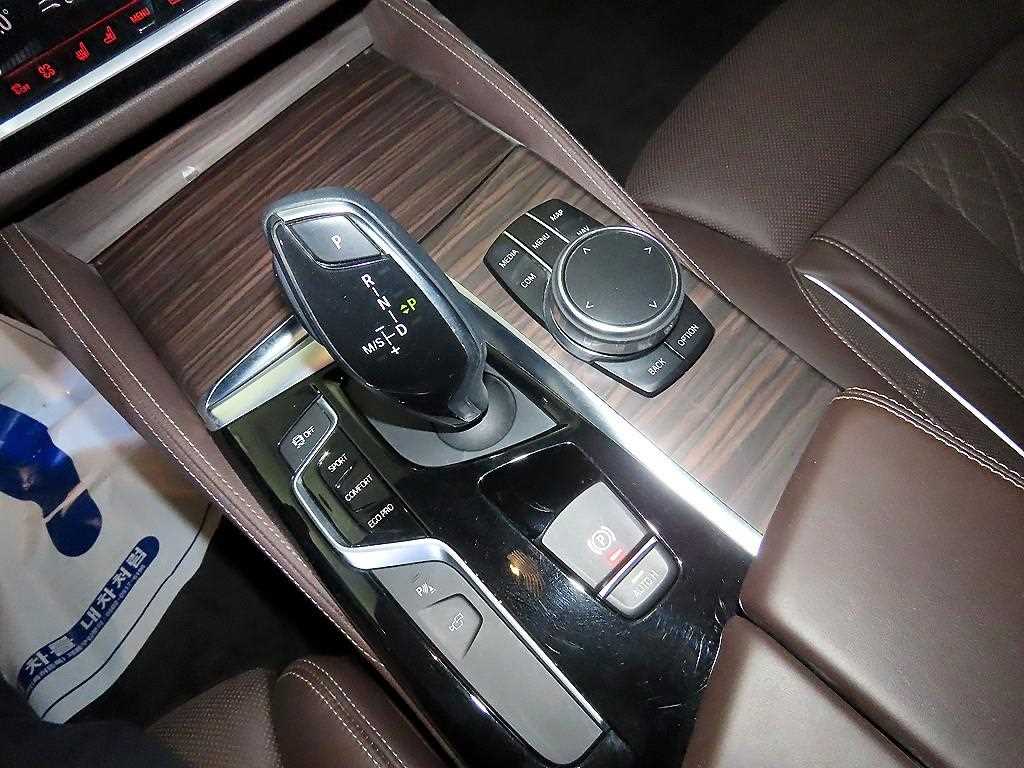 BMW 5 Series - Vista 12