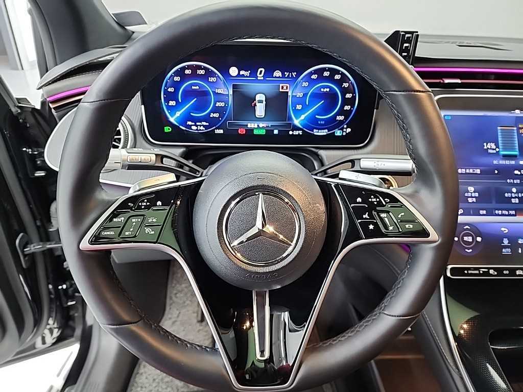 Mercedes Benz EQS - Vista 9