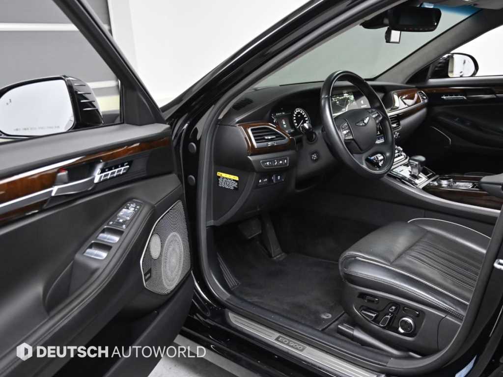 Genesis EQ900 - Vista 11