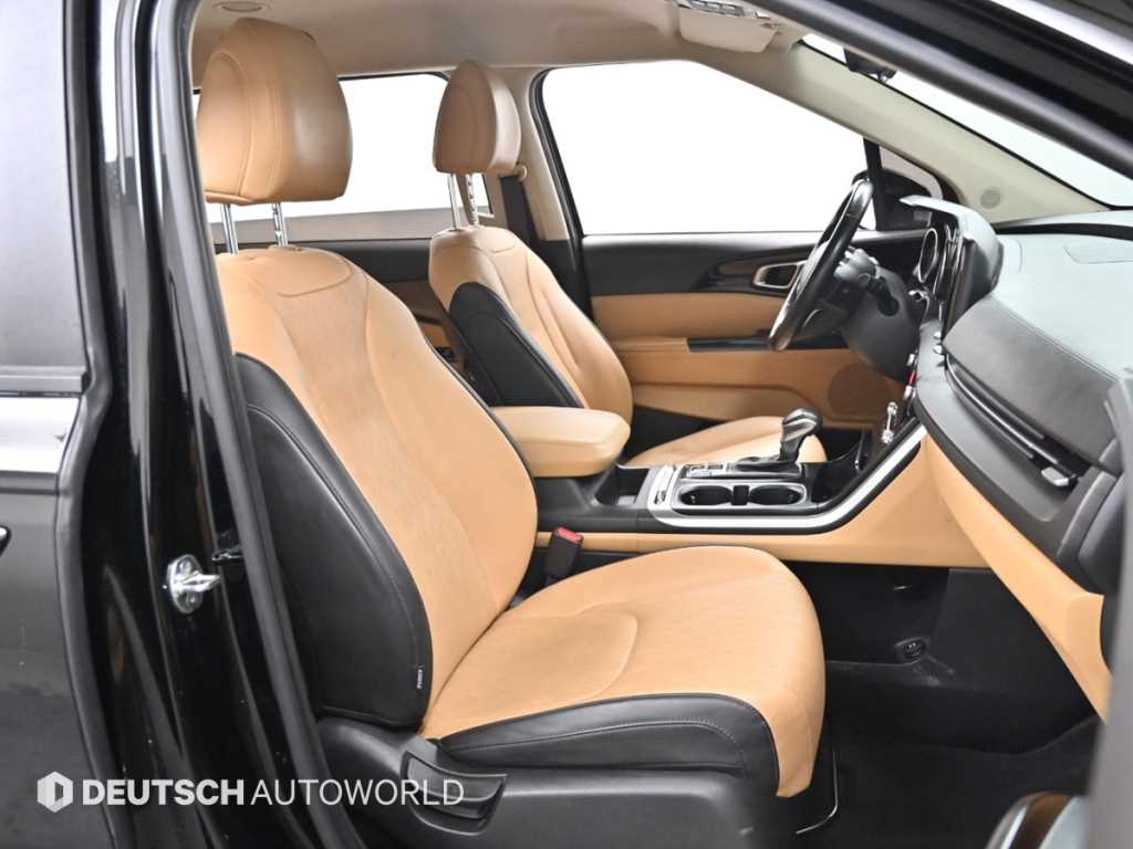 KIA Carnival - Vista 10