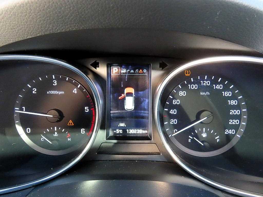 HYUNDAI Santa Fe - Vista 9