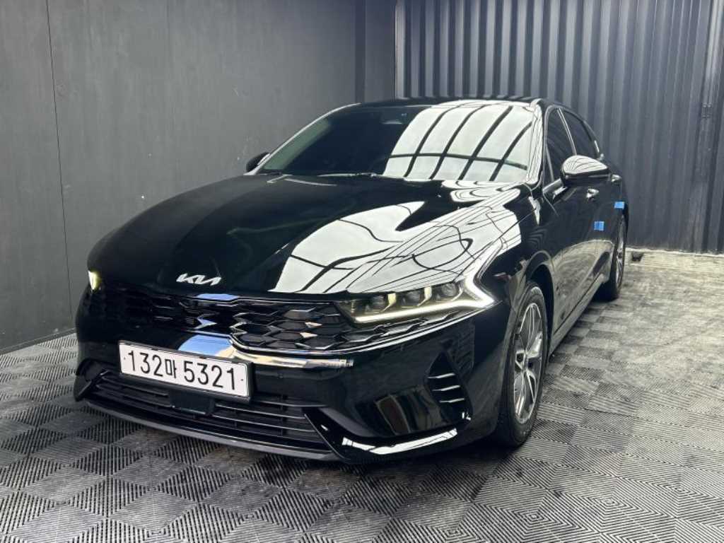 KIA K5 2023 Negro - Importación desde Corea - HF Imports Iquique - Foto 1