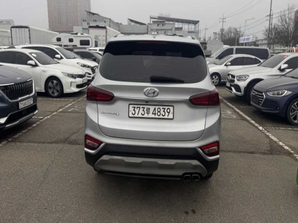 HYUNDAI Santa Fe - Vista 4