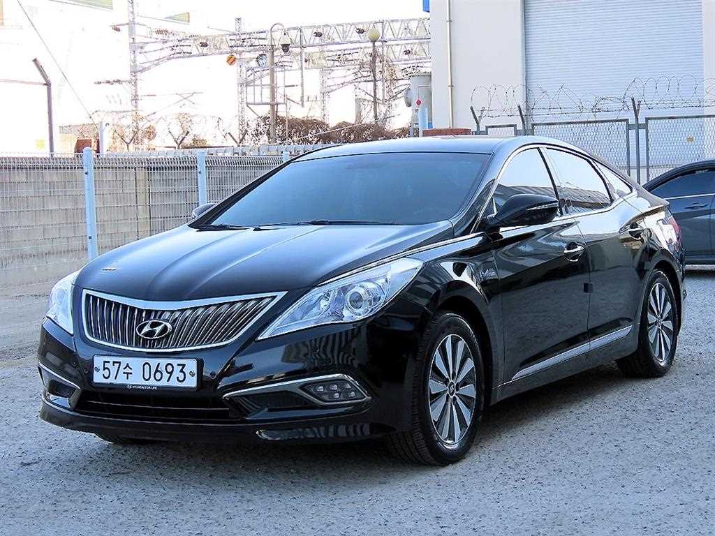 HYUNDAI Grandeur - Vista 2