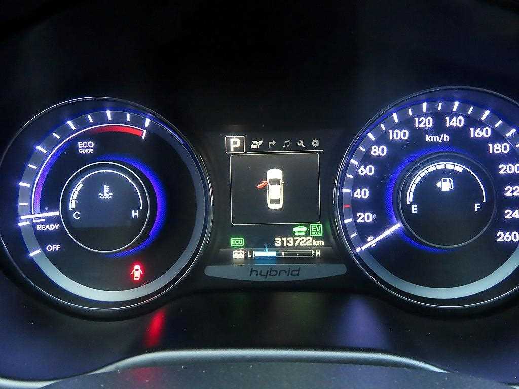 HYUNDAI Grandeur - Vista 9