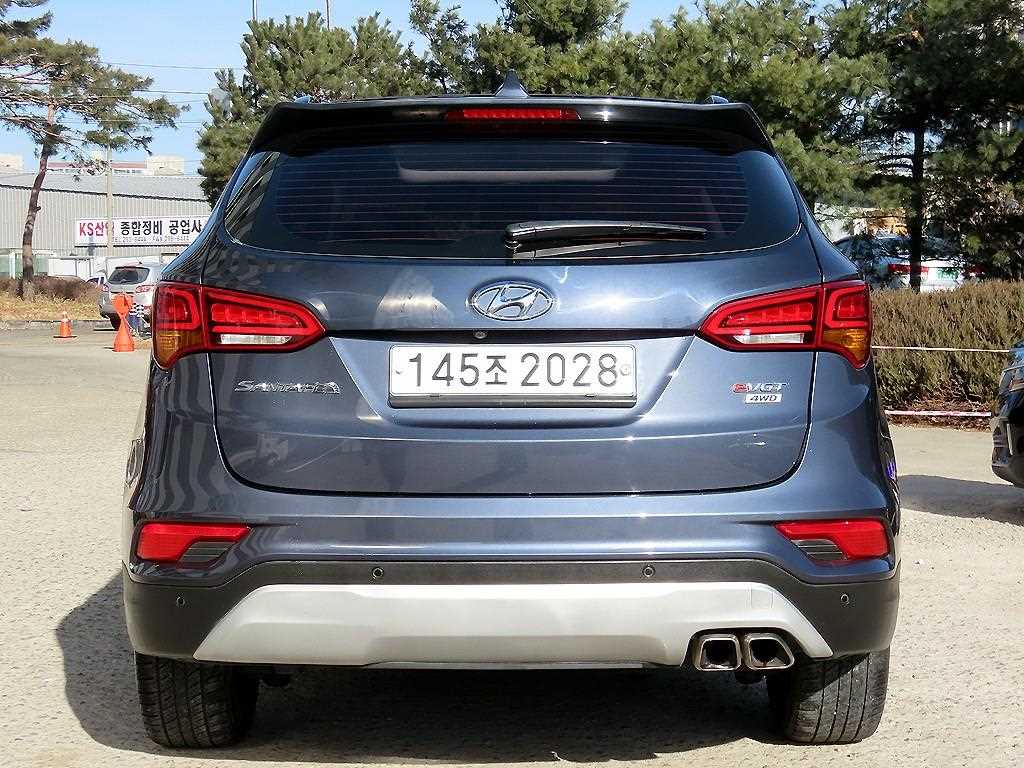 HYUNDAI Santa Fe - Vista 4
