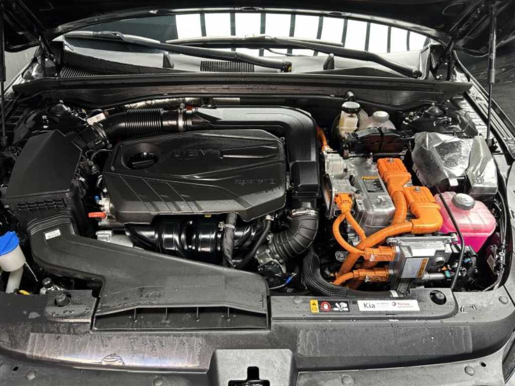 KIA K5 2023 Negro - Importación desde Corea - HF Imports Iquique - Foto 18