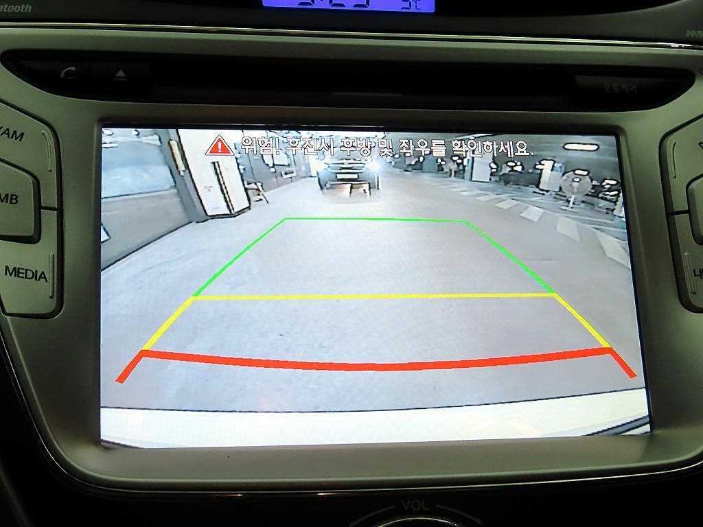 HYUNDAI Avante 2012 Blanco - Importación desde Corea - HF Imports Iquique - Foto 16