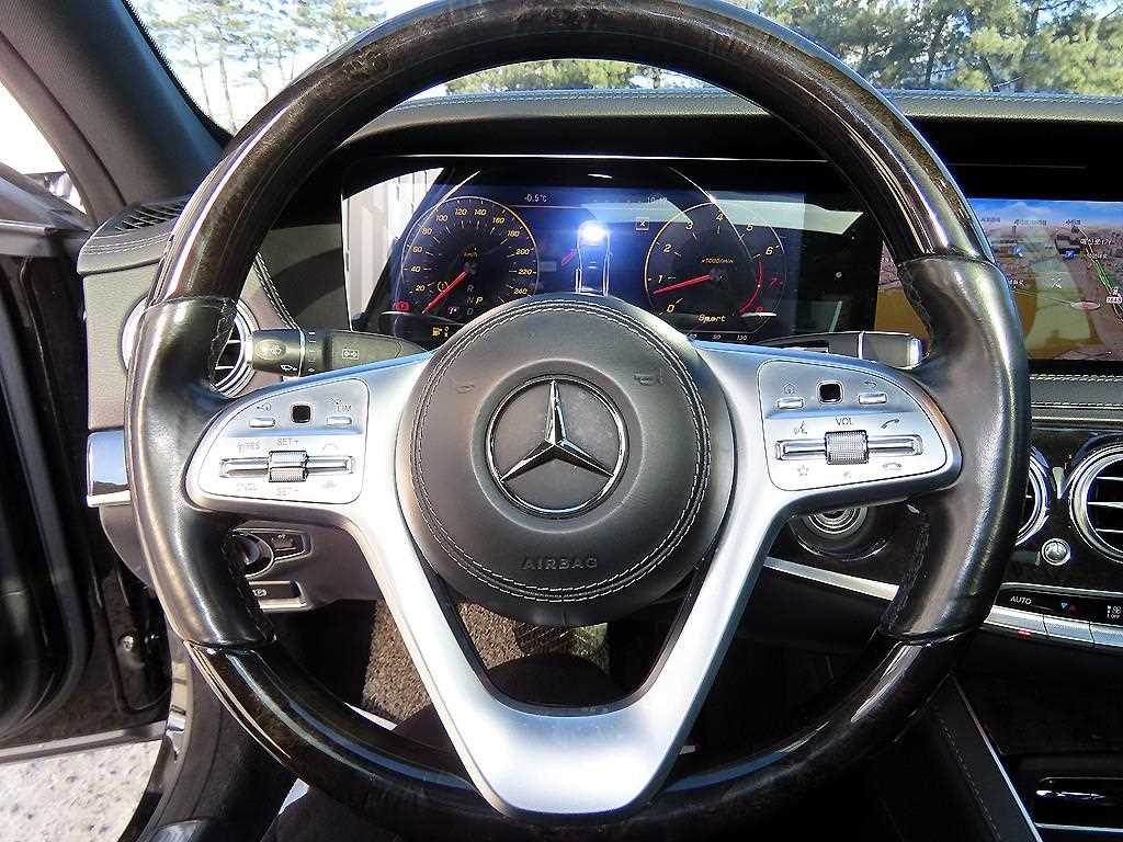 Mercedes Benz S Class - Vista 8