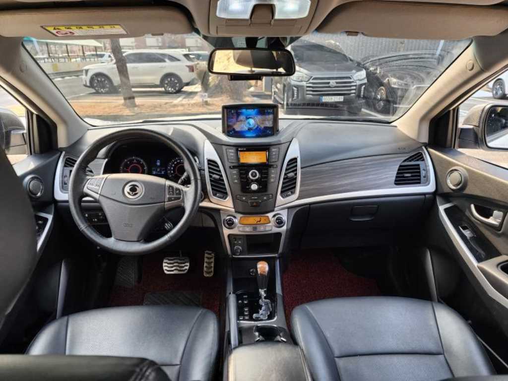 Ssangyong Korando - Vista 4