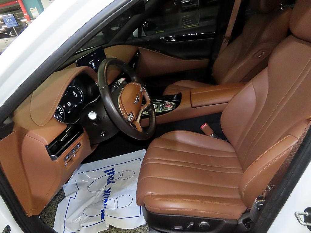 Genesis G80 - Vista 6