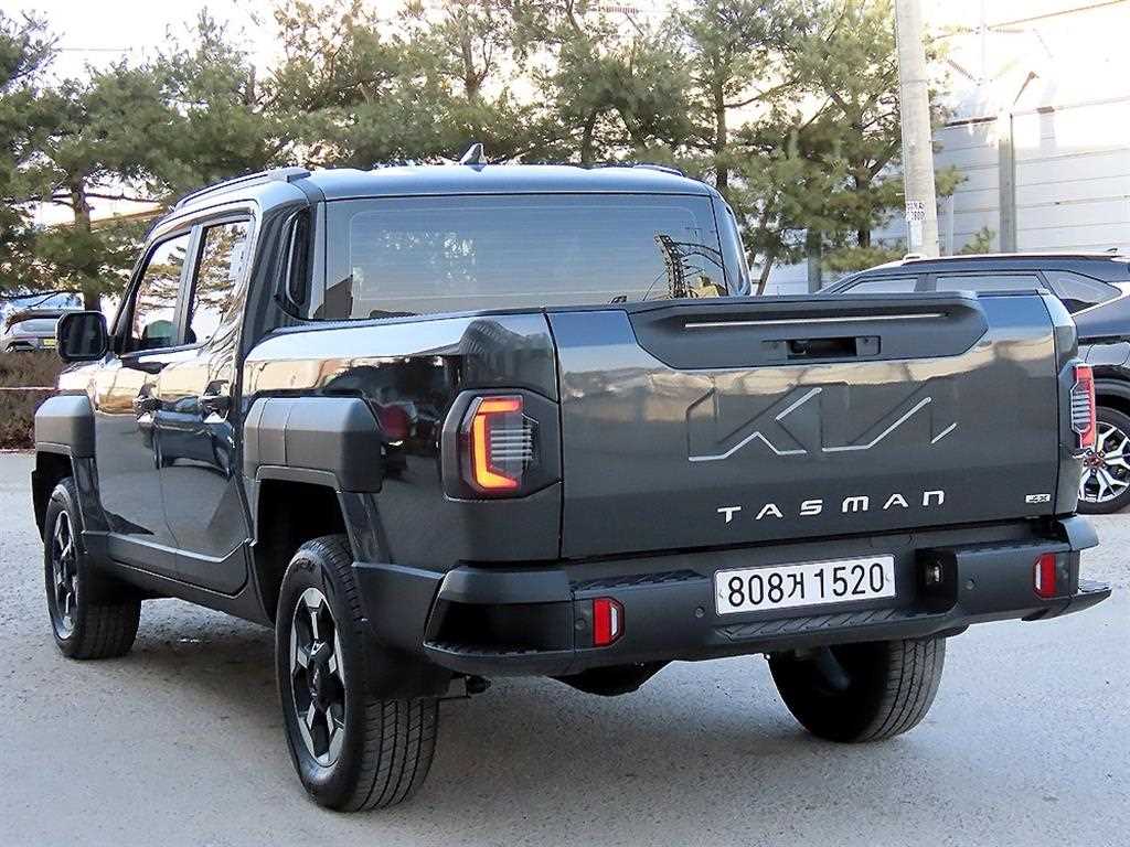 KIA Tasman - Vista 3