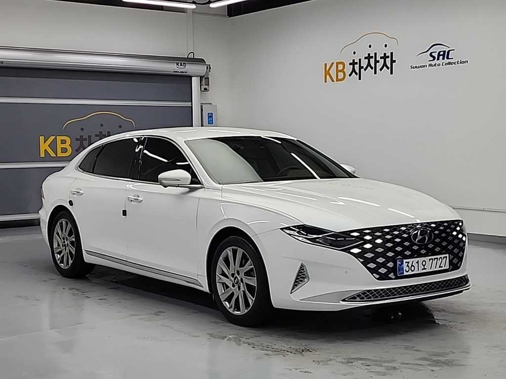 HYUNDAI Grandeur - Vista 4