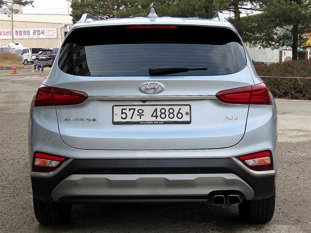 HYUNDAI Santa Fe - Vista 4
