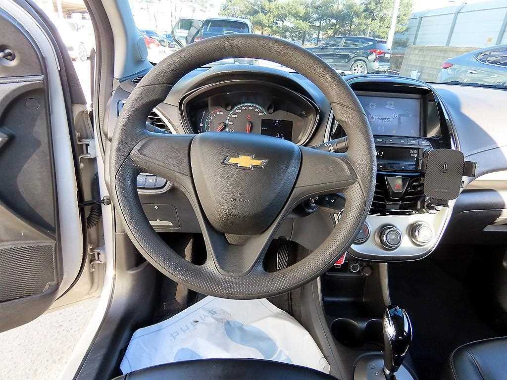 Chevrolet Spark - Vista 8