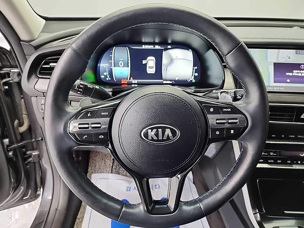 KIA K7 - Vista 9